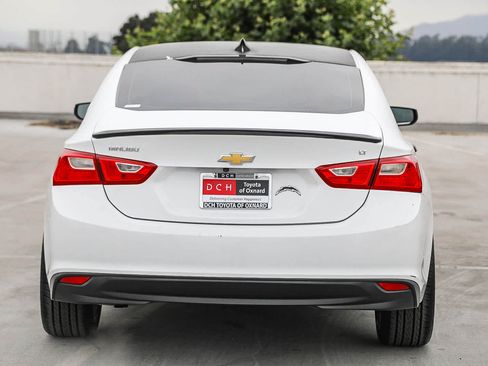 Used 2018 Chevrolet Malibu LT FWD image 6