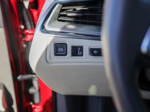 Certified 2021 Cadillac XT5 Premium Luxury image 15