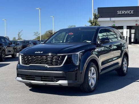 New 2026 Kia Sorento LX image 3