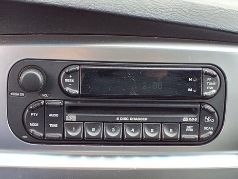 Used 2005 Dodge Ram 2500 Truck SLT image 12