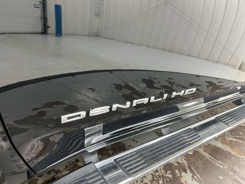 Used 2021 GMC Sierra 2500 Denali w/ Denali Ultimate Package AWD/4WD image 27