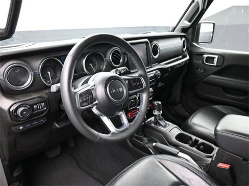 Used 2022 Jeep Wrangler Unlimited Rubicon 4xe w/ Steel Bumper Group image 13