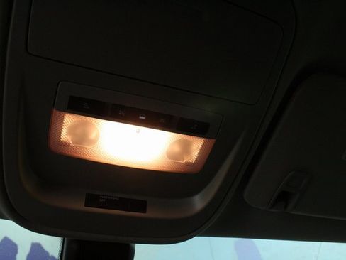 Used 2021 GMC Canyon Elevation image 17