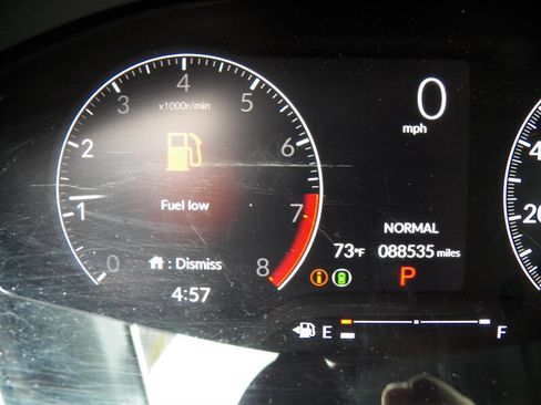 Used 2023 Honda Civic Sport image 18