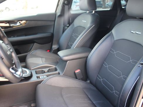 Certified 2024 Kia Forte GT-Line image 16