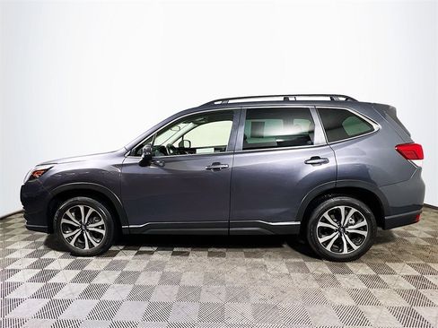 Used 2023 Subaru Forester Limited image 5