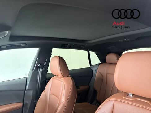 Used 2023 Audi Q8 Premium Plus w/ Premium Plus Package AWD/4WD image 14