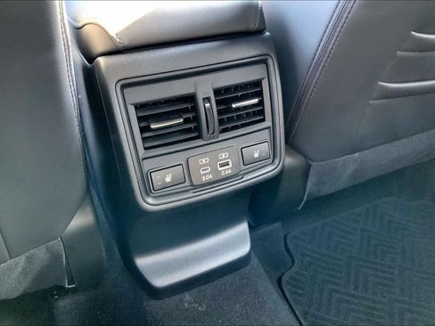 Certified 2026 Subaru Outback Limited AWD/4WD image 10