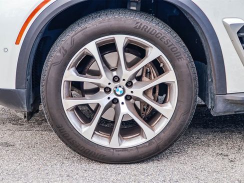 Used 2024 BMW X5 xDrive40i image 9