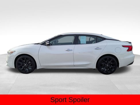 Used 2016 Nissan Maxima SR w/ Midnight Edition image 10