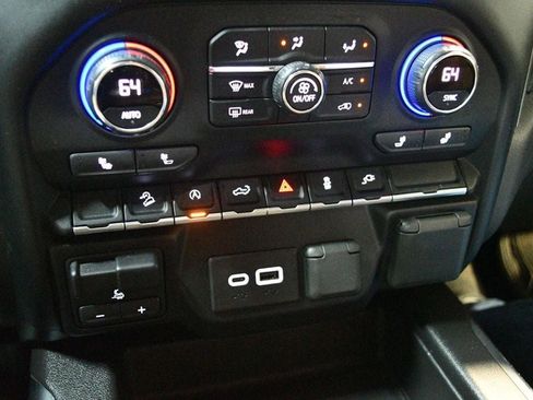 Used 2021 Chevrolet Silverado 1500 LT Trail Boss w/ Convenience Package II image 67