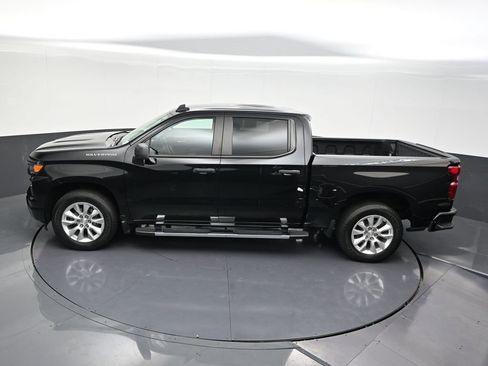 Used 2024 Chevrolet Silverado 1500 Custom image 15