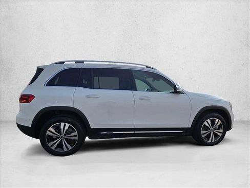 Certified 2025 Mercedes-Benz GLB 250 image 5