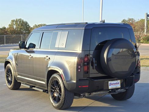 Used 2022 Land Rover Defender 110 S image 5