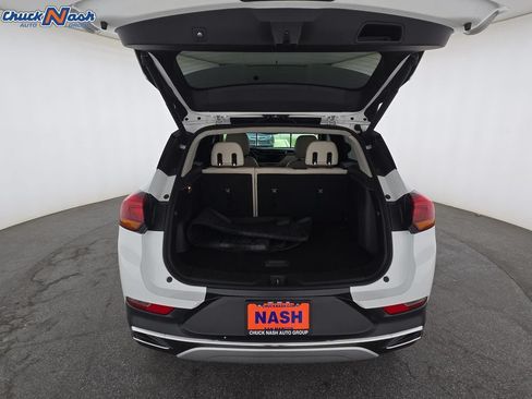 Used 2022 Buick Encore GX Essence FWD image 29