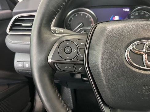 Used 2023 Toyota Camry SE w/ Cold Weather Package image 7