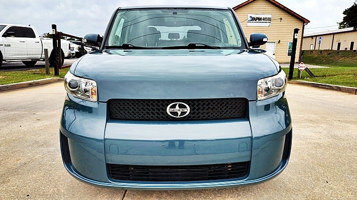 Used 2008 Scion xB FWD image 12