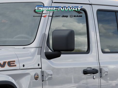New 2026 Jeep Gladiator Mojave AWD/4WD image 12