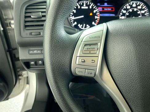 Used 2016 Nissan Altima 2.5 S w/ Power Driver Seat Package image 12