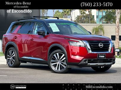 Used 2023 Nissan Pathfinder Platinum
