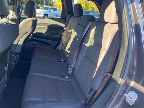 Used 2021 Jeep Grand Cherokee Laredo w/ Security & Convenience Group image 18