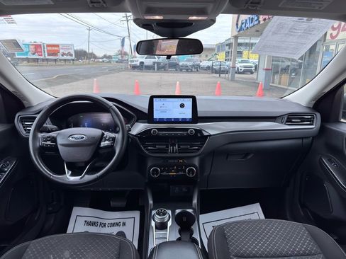 Used 2023 Ford Escape Active image 36