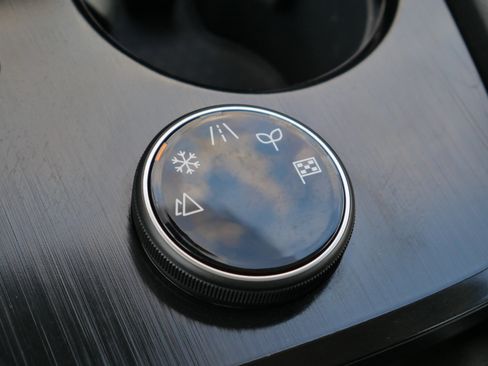 Certified 2023 Nissan Rogue S image 13