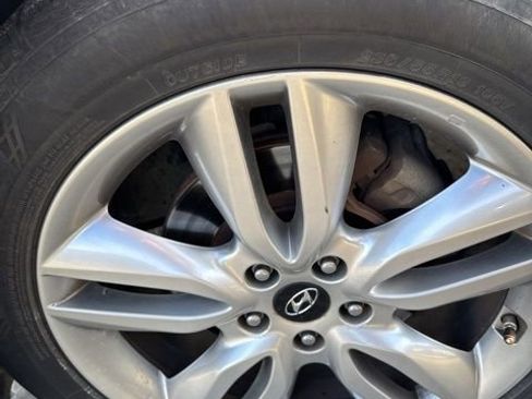 Used 2015 Hyundai Santa Fe Sport 2.0T w/ Option Group 05 image 22