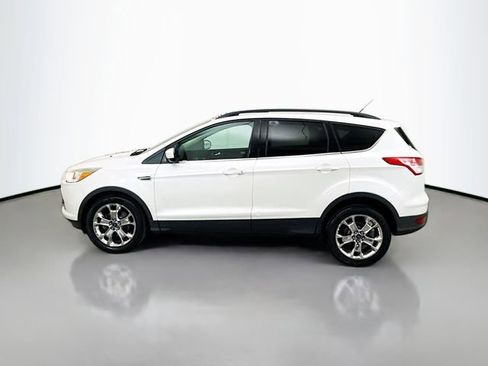 Used 2014 Ford Escape SE w/ Equipment Group 201A image 4