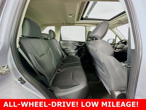 Used 2020 Subaru Forester Premium image 24