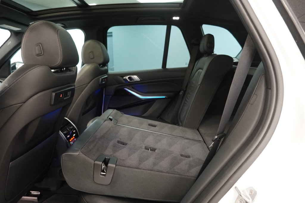 Used 2019 BMW X5 xDrive40i w/ Convenience Package AWD/4WD image 29