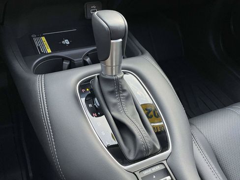 Used 2025 Honda HR-V EX-L image 31