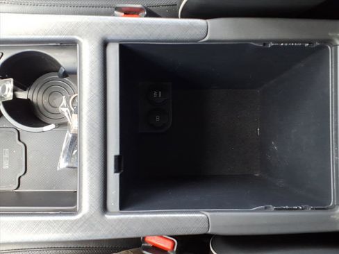 Used 2023 Hyundai Palisade Limited image 14