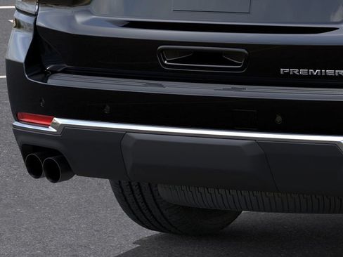 New 2026 Chevrolet Suburban Premier w/ Sun And Tow Package AWD/4WD image 14