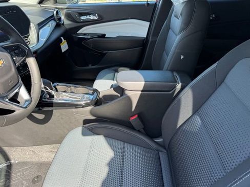 New 2026 Chevrolet Trax LT w/ LT Convenience Package image 13