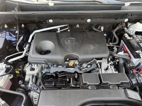 Used 2019 Toyota RAV4 XLE FWD image 34