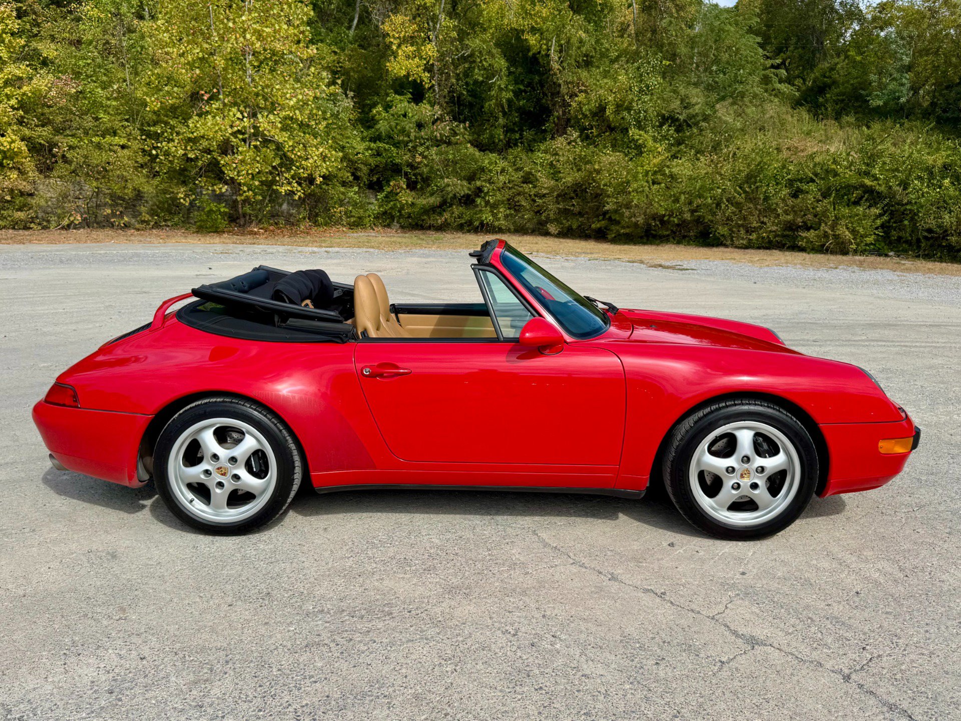 Used 1997 Porsche 911 Carrera RWD image 7