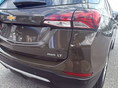 Used 2023 Chevrolet Equinox LT image 10