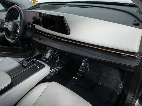 Used 2023 Nissan Ariya EVOLVE+ e-4ORCE image 22