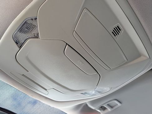 Used 2018 Ford Escape SE w/ SE Sync 3 Package FWD image 30