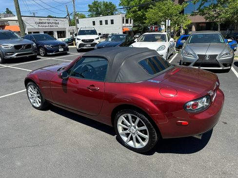 Used 2008 MAZDA MX-5 Miata Touring RWD image 10