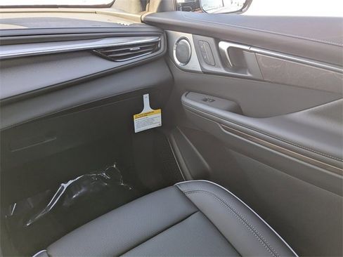 New 2026 Buick Enclave Avenir image 21