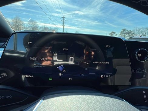 New 2026 Chevrolet Equinox EV LT image 22