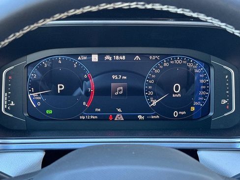 New 2026 Volkswagen Taos SEL image 24