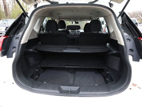 Used 2017 Nissan Rogue S image 13