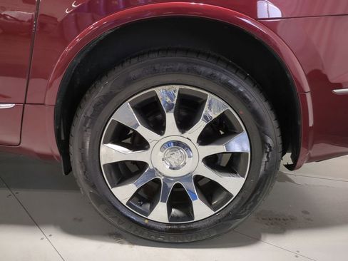 Used 2017 Buick Enclave Leather w/ Enclave Sport Touring Edition image 17