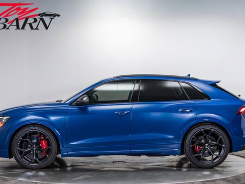 Used 2025 Audi RS Q8 performance AWD/4WD image 2