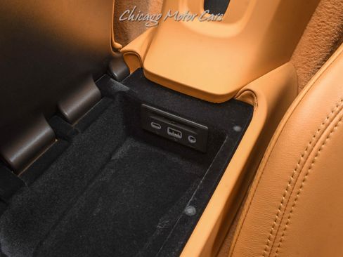 Used 2022 Chevrolet Corvette Stingray Premium Conv w/ Z51 Performance Package image 19