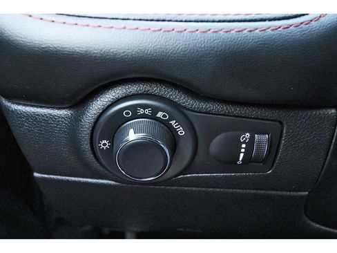 Used 2024 Dodge Durango GT AWD/4WD image 18