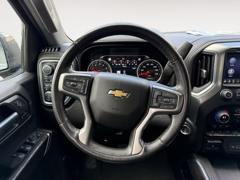 Used 2021 Chevrolet Silverado 1500 LTZ w/ LTZ Premium Package AWD/4WD image 12